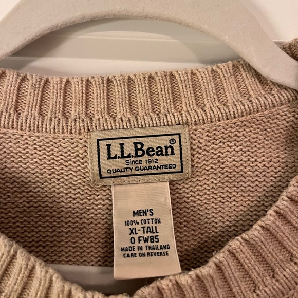 Classic LL Bean Beige Men's Sweater - Picture 2 of 4